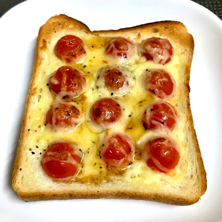 ミニトマトチーズトースト レシピ 作り方 By Tonton22 楽天レシピ ミニトマトチーズトースト レシピ 作り方 By Tonton22 楽天レシピ